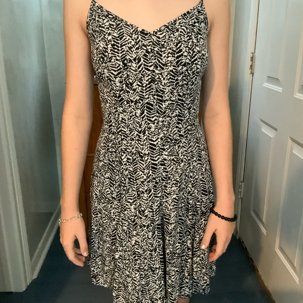 Black and white flowy dress